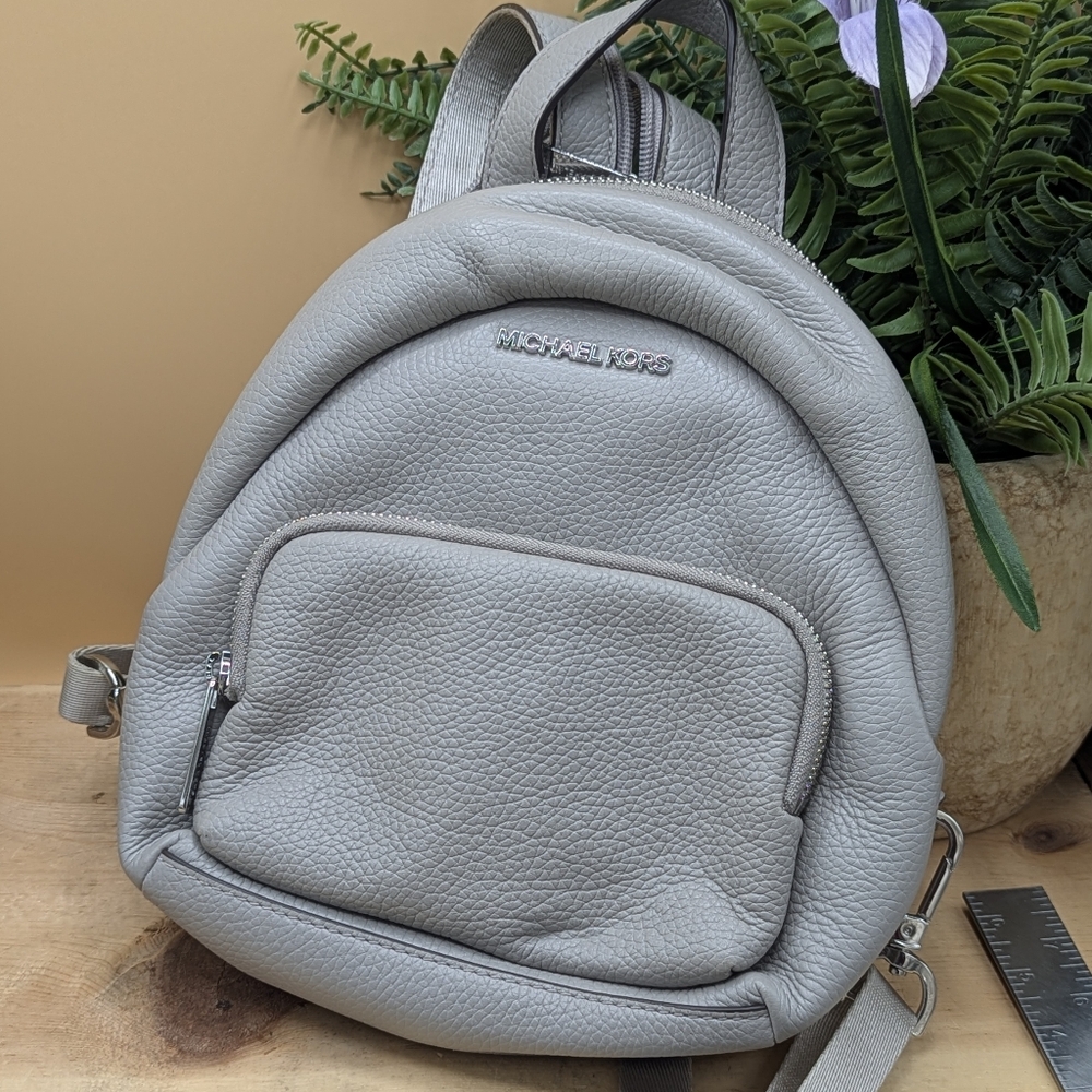 Michael Kors Erin Small Adjustable Gray Leather Zip Around Backpack